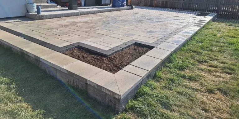 Finished paver patio in Highlands Ranch